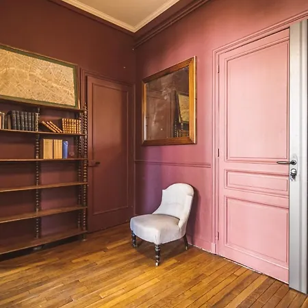 Au Pied De La Cathedrale #vuemagique Apartament Reims